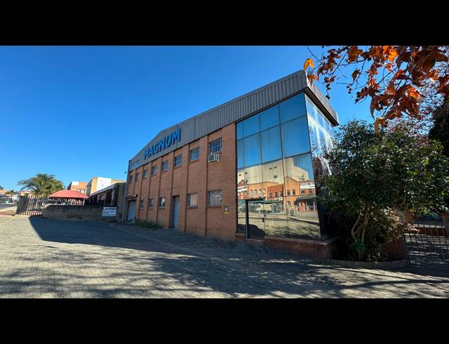 399M² WAREHOUSE TO LET IN EASTGATE